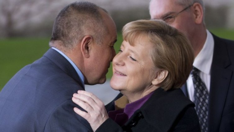 Прегръдка от Бойко за Ангела: Кураж, дано има правителство!