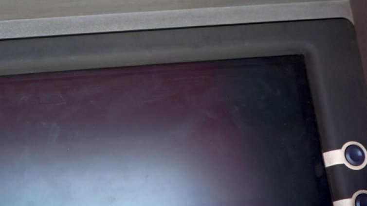 Крадци офейкаха при опит за обир на банкомат