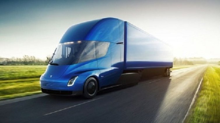 Колко ток ще харчи камион на Tesla? Колкото 4 000 домакинства