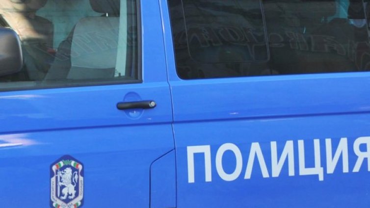 Откриха труп на мъж на пристанището в Бургас