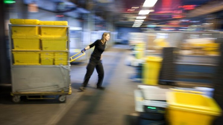 Другата страна на живота в чужбина: Ниски заплати, лоша работа