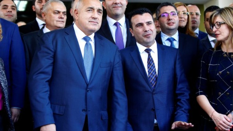 ЕС и САЩ напредват на Балканите, Русия &ndash; в Близкия изток 