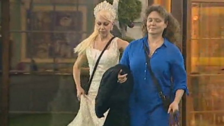 Луна ще кукува без Нордел, Зори скастрена за флирта й с Коцето