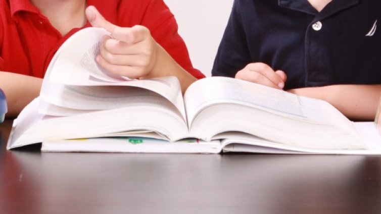 Българският IV клас чете, а не срича! От 50 страни сме 11-и