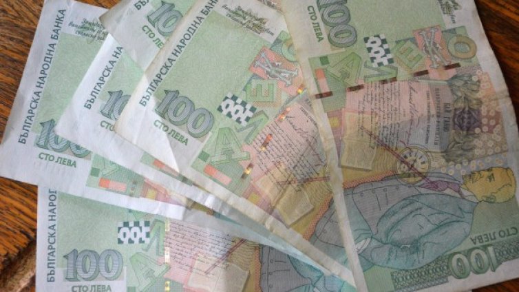 След потопа в Камено – помощи за Коледа