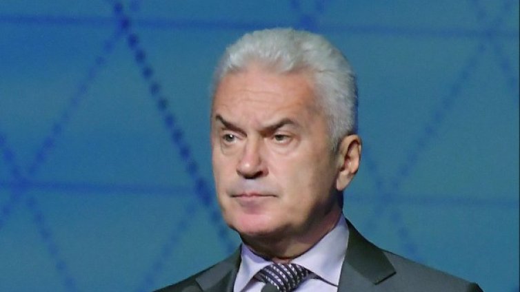 Опозицията да свали кабинета? Няма как, отсече Сидеров