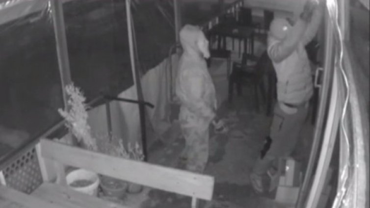 Нагли апаши редовно обират кафенета в "Овча купел"