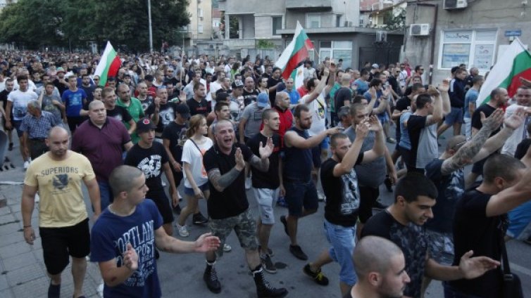 В Асеновград след присъдите: Страх от мъст и още нещо