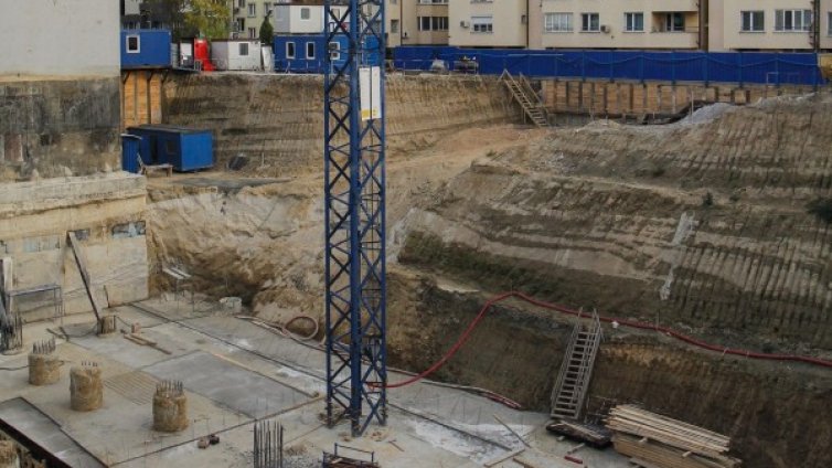 Нов блок, нова офис сграда - секторът се оттласна от дъното
