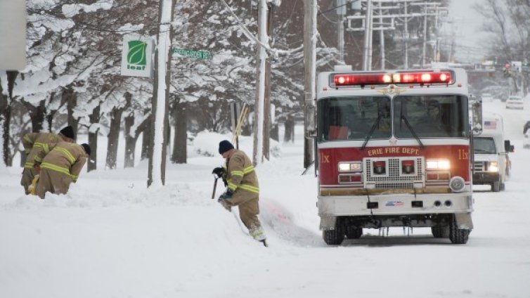 Полярен студ в САЩ, бури в Испания и Австралия