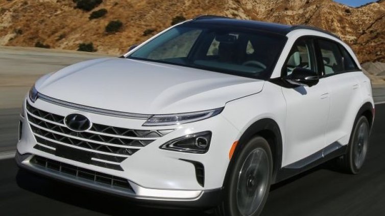 Hyundai не си играе &ndash; нов кросоувър на водород!