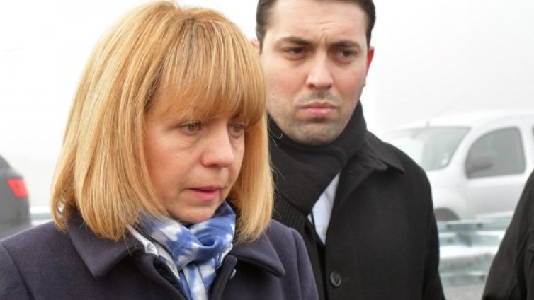 Зов от Фандъкова: Като има смог &ndash; топлете се на ток!