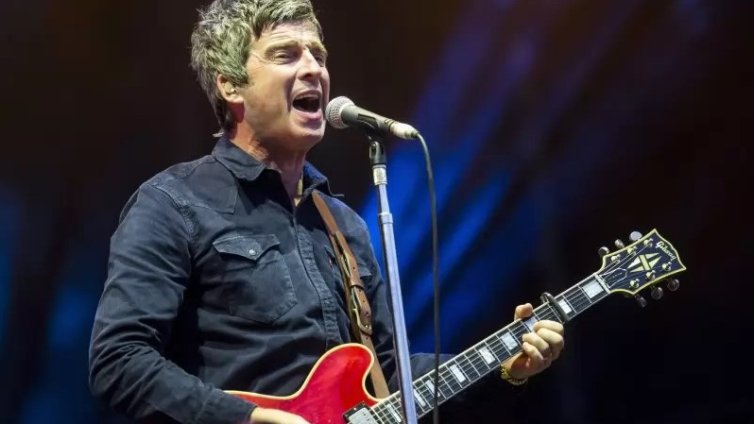 Легендарна китара на Ноел Галахър от Oasis отива на търг 