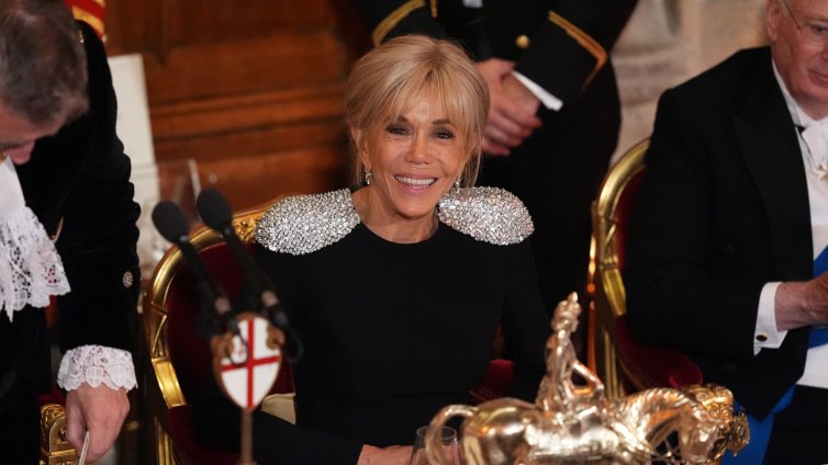 Тръмп в защита на г-жа Макрон: Жена е, виждал съм я отблизо