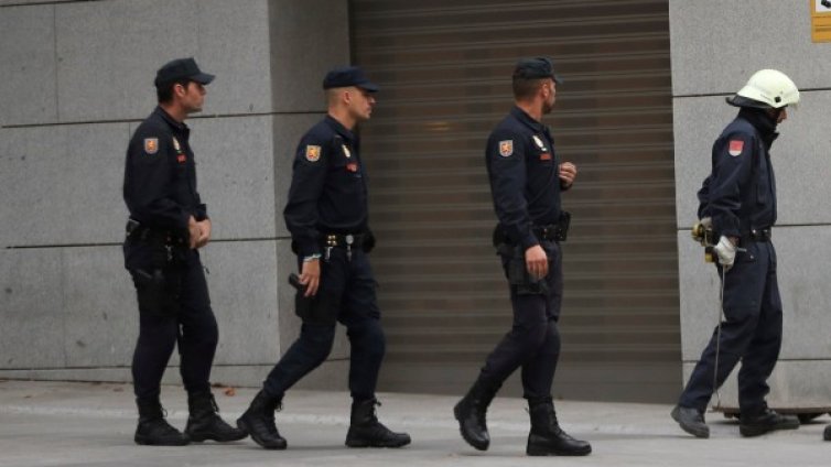 Буйни танци и... над 20 в болница заради пропаднал под