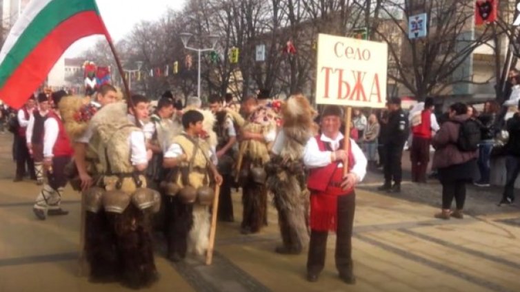 Около 100 групи очакват на фестивала "Сурва" в Перник