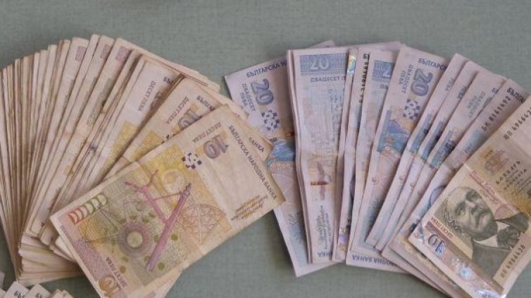 България в челото в ЕС по високи екологични данъци