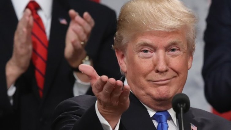 Изпята ли е песента на Зелената карта за САЩ?