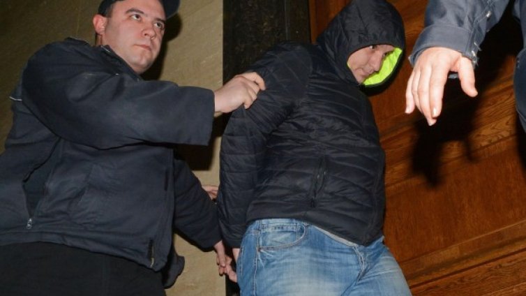Ало измамници задържани в столицата