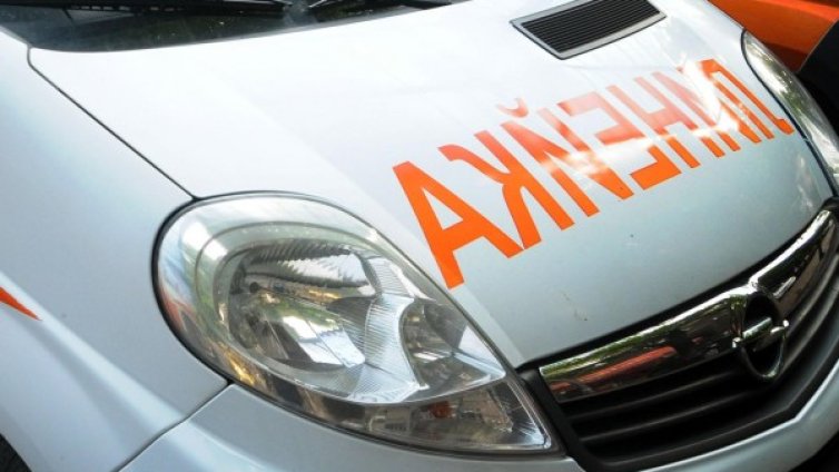 Пострадалото дете в сблъсъка на Хаинбоаз - в медикаментозна кома