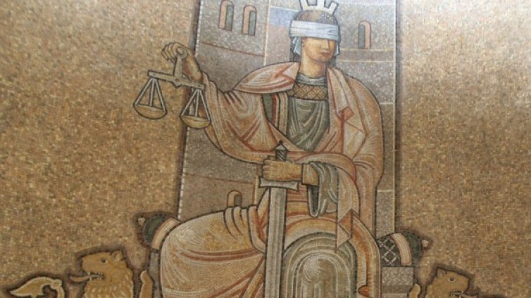 Съдят българин в Испания за блудство с малолетна 