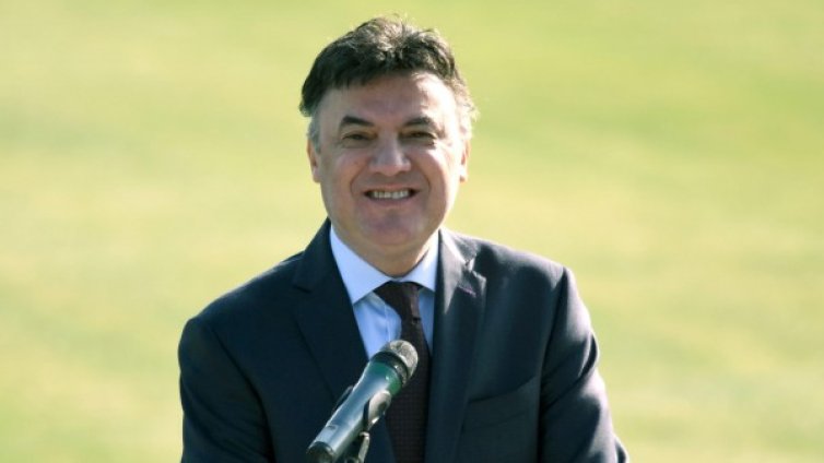 Борислав Михайлов на 55: Легенда на вратата и шеф на БФС