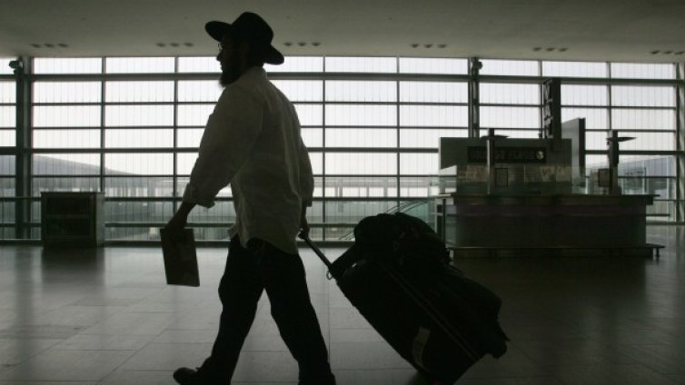 Летището в Тел Авив затвори заради иранския дрон