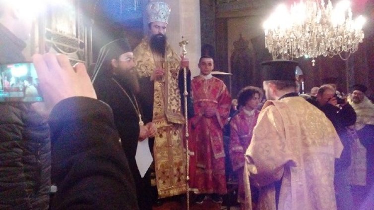 Посрещнаха новоизбрания митрополит Даниил във Видин
