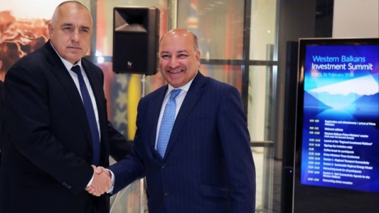 Борисов за коридорите 4, 8 и 10 с шефа на ЕБВР 