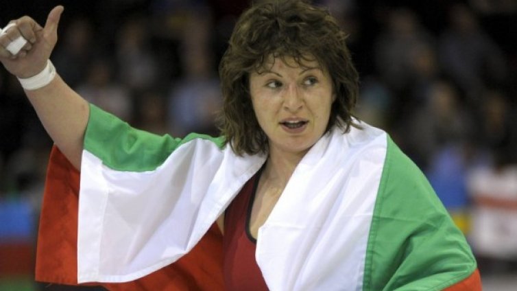 Станка Златева на 35: Златното момиче на българската борба