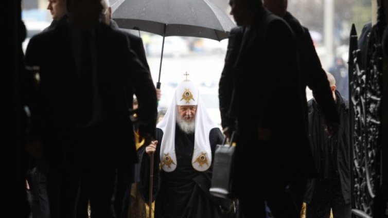 Синодът зад Радев, бил отстоявал позициите ни пред †Кирил 
