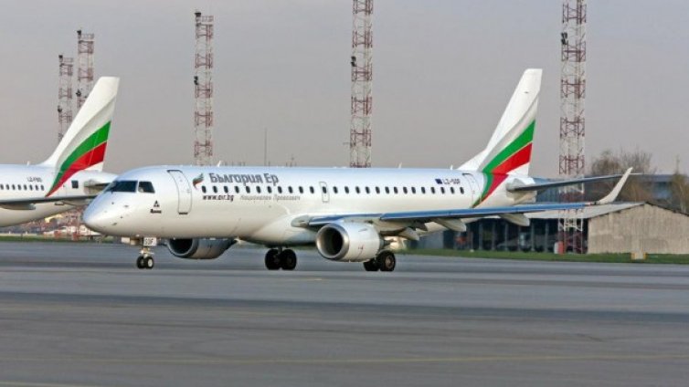 Стартират специални полети на "България Ер" от Бургас към София