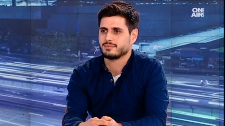 Фотограф: Изкуствената красота е вредна за младите!