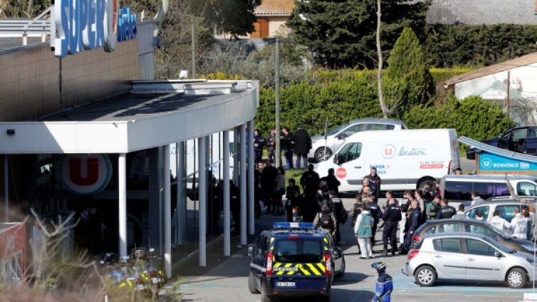 Макрон след жестоките нападения: Това е ислямски терор!