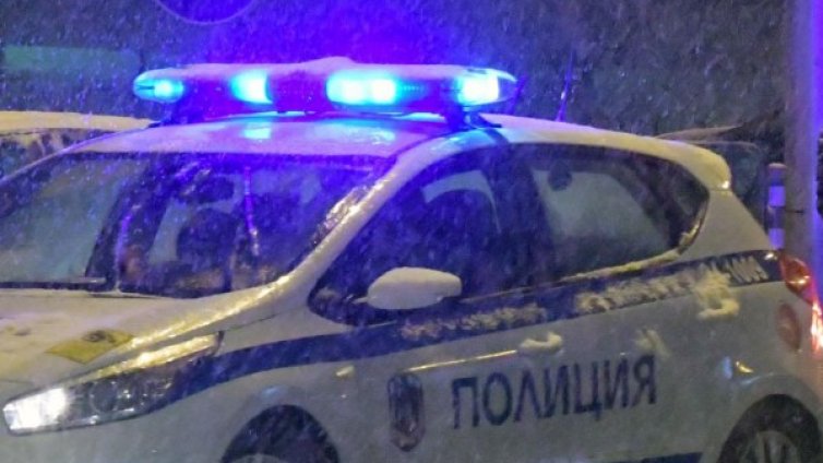 Джип през канал и в нива &ndash; жена и дете в болница