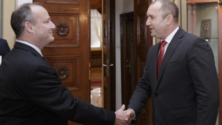 Посланикът на САЩ &ndash; на среща с президента Радев