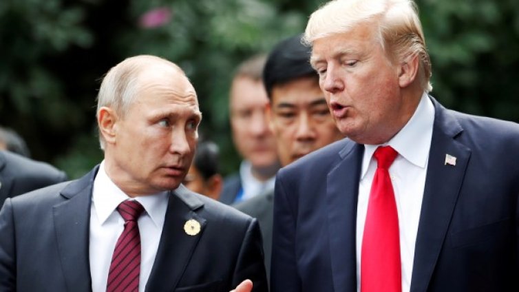 Тръмп направи братски подарък на Владимир Путин. И той е...