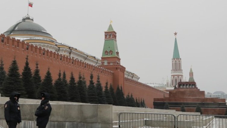 Москва отвръща: Ударът на Запада &ndash; глътка въздух за екстремистите!
