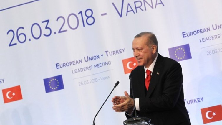 Ердоган до Борисов за срещата във Варна: Далновиден сте!