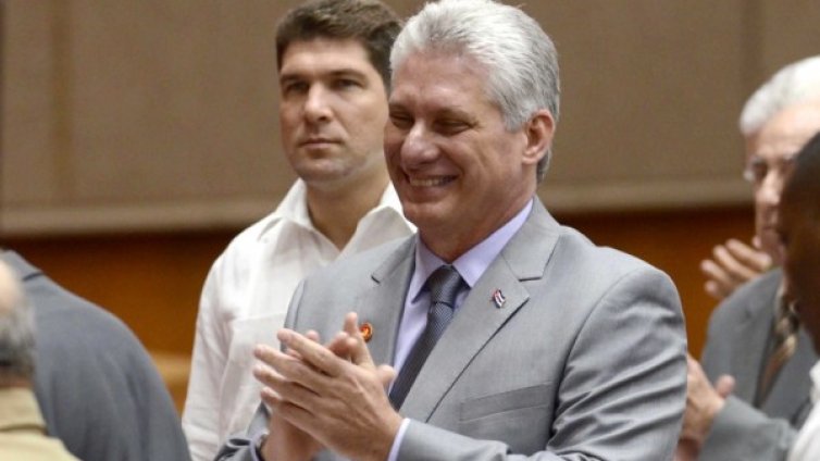 Избраха го! Мигел Диас-Канел e заместникът на Кастро