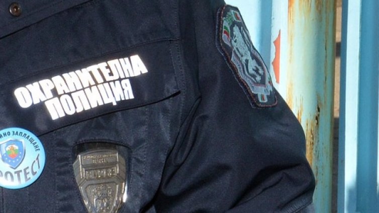 Промени в Кодекса на труда за сезонните работници и служителите на МВР