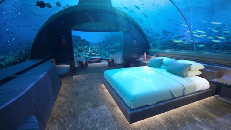 На гости при рибите! В първата подводна вила