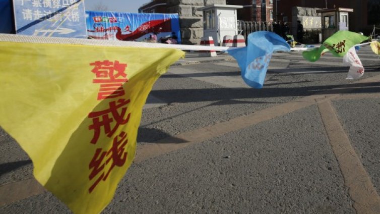 7 деца убити при нападение в училище в Китай