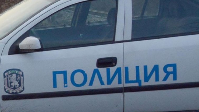 Селски кмет &ndash; сутеньор! Пращал момичета на адрес 