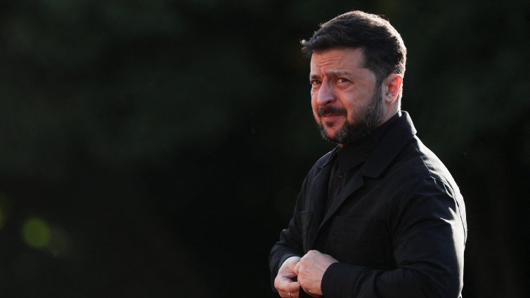 Докато Зеленски търси помощ в Хага, руските сили убиха 26 души