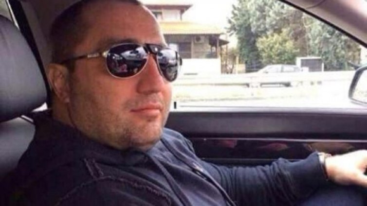 Митьо Очите срещу Божо Кравата: Челен сблъсък в съда!