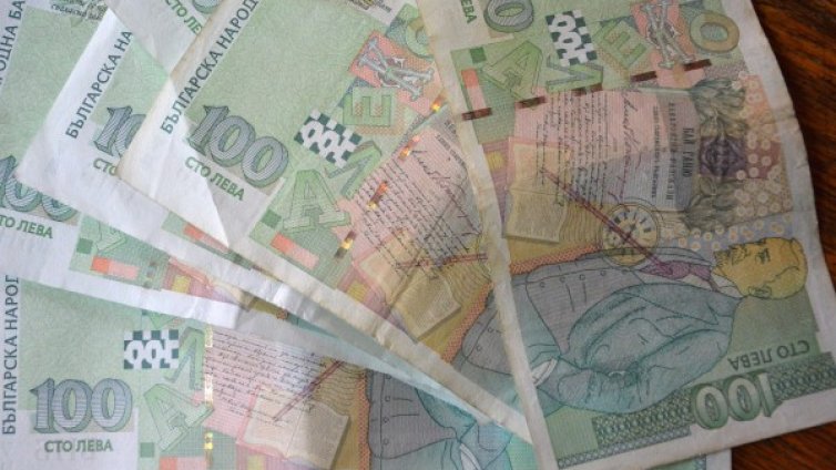 И в Нови пазар: 6500 лв. оставени в помощ на полицията 