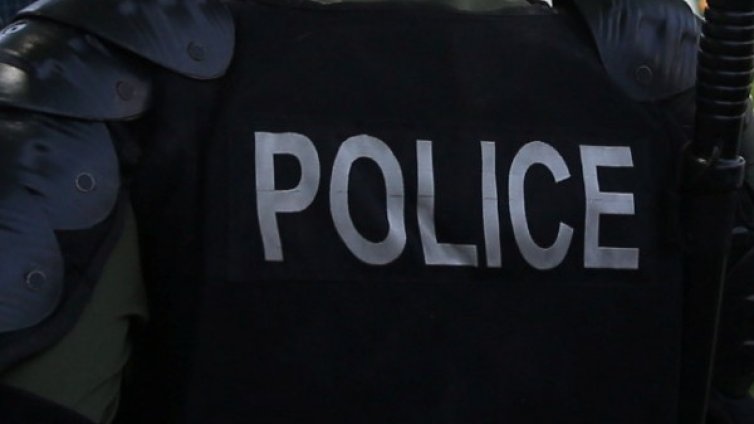 Един човек е убит и шестима ранени при сблъсъци в Иран