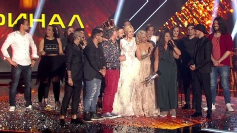 Ния покори "Гласът на България" и грабна 50 000 лв.