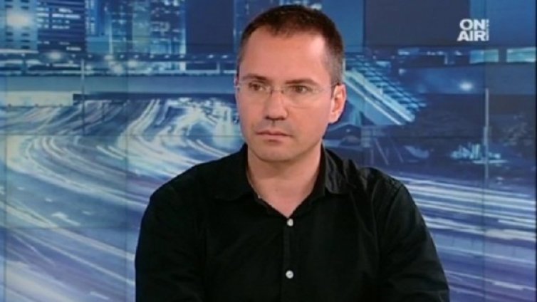Битката срещу плана "Макрон" още не е спечелена